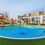 Apartment In Mi Dzyzdroje With Swimming Pool Misdroy