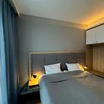 In Mi Dzyzdroje With Swimming Pool Apartment *