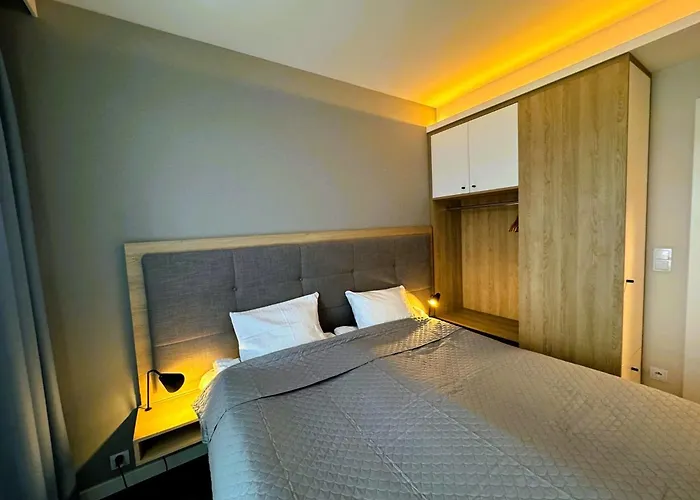 In Mi Dzyzdroje With Swimming Pool And Lägenhet Miedzyzdroje