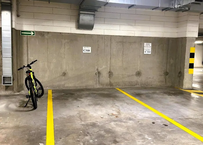 Lägenhet In Mi Dzyzdroje With Swimming Pool And *